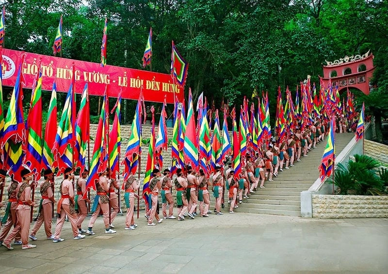 Cười sảng với Lễ hội Đền Hùng độc đáo
