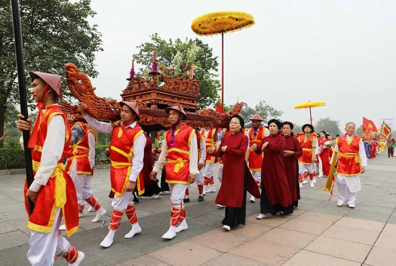 Lạc lối trong không khí Lễ hội Đền Hùng văn hóa