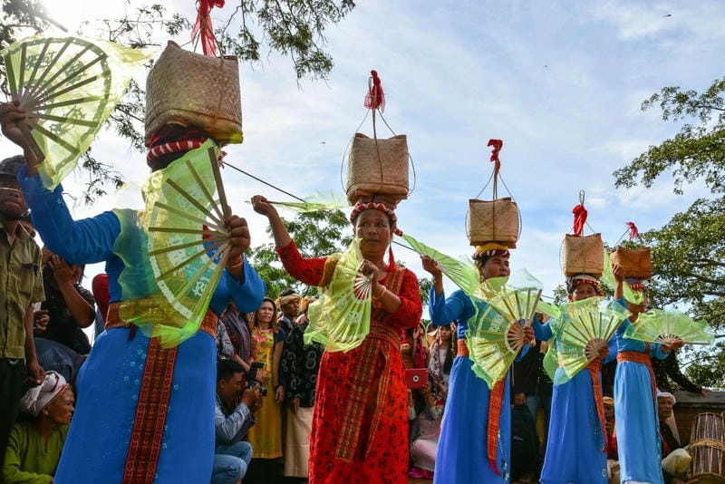 Cùng du ngoạn Lễ hội Katê hấp dẫn
