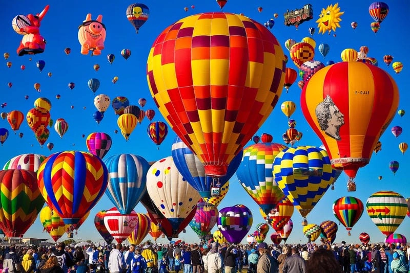 Săn những bức ảnh lễ hội khinh khí cầu Albuquerque rực rỡ