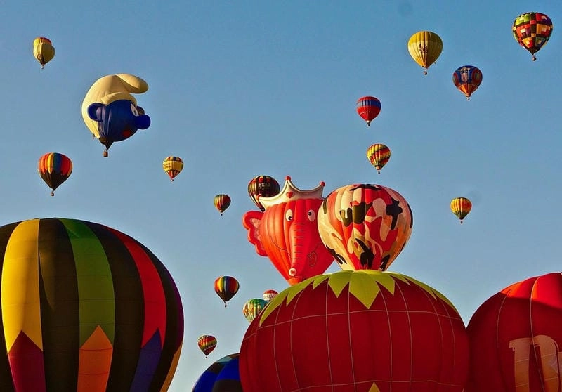 Ngắm nhìn vẻ đẹp lễ hội khinh khí cầu Albuquerque cuốn hút