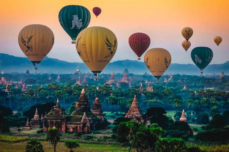Ngắm nhìn vẻ đẹp lễ hội khinh khí cầu cuốn hút