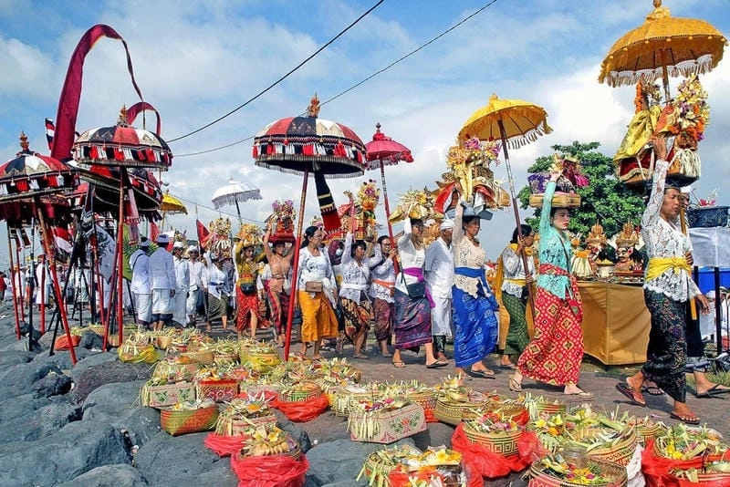 Cùng đắm mình trong lễ hội Nyepi độc đáo