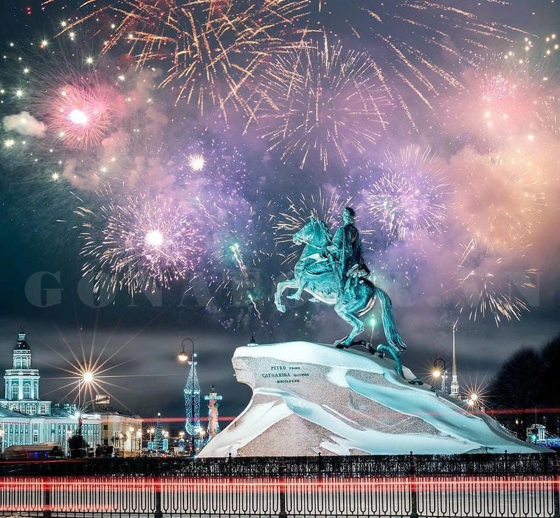 Ngắm nhìn vẻ đẹp Lễ hội White Nights cuốn hút