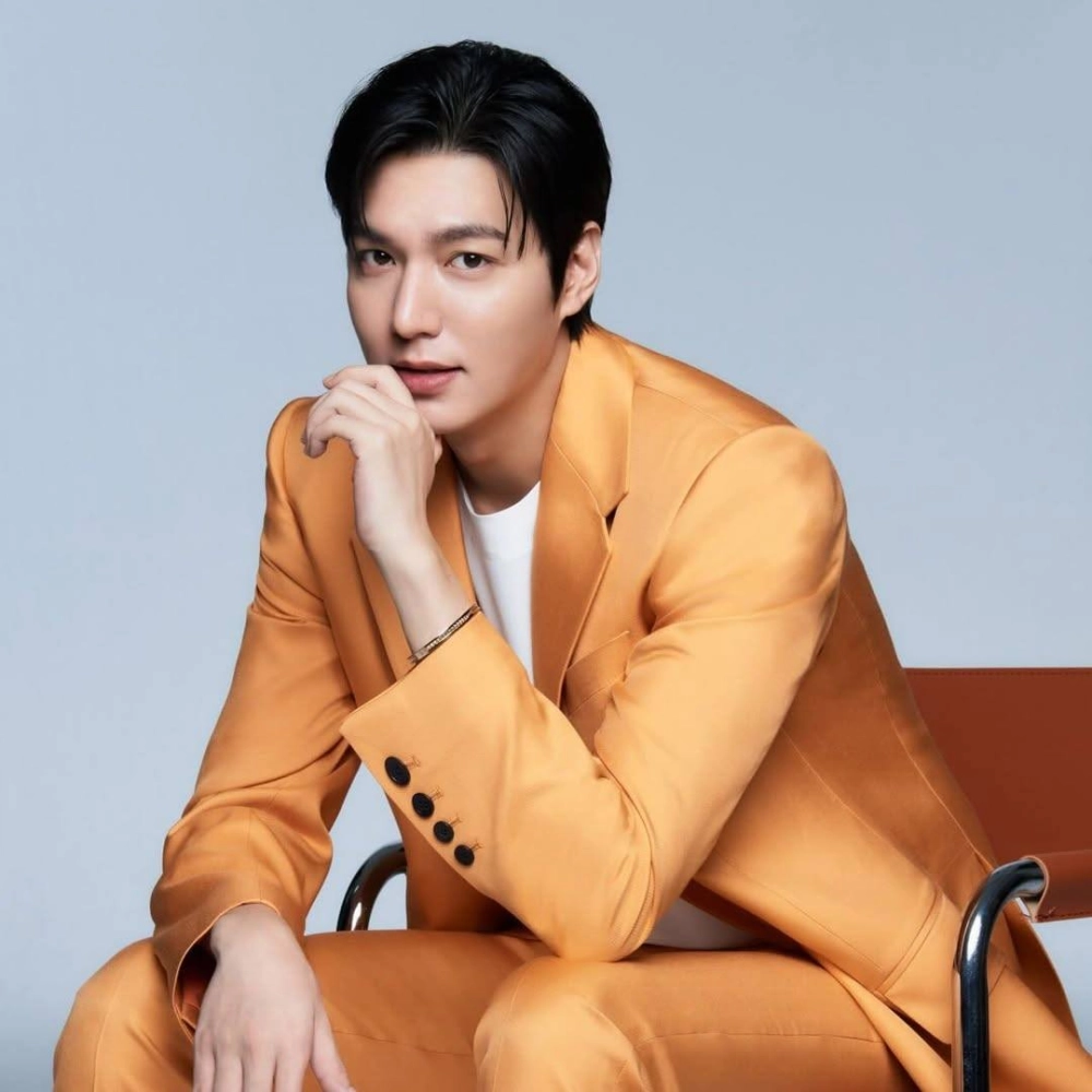 Lee Min-ho 2025 và sự trở lại với bom tấn Ask the Stars