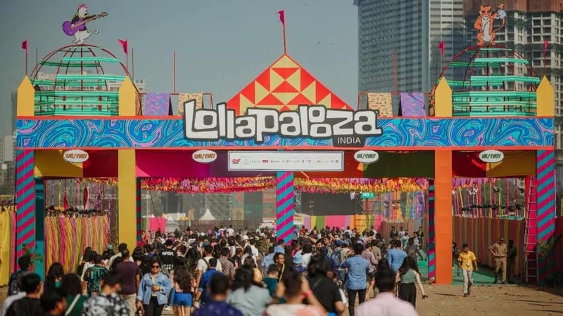 Thức dậy cùng Lollapalooza rực rỡ