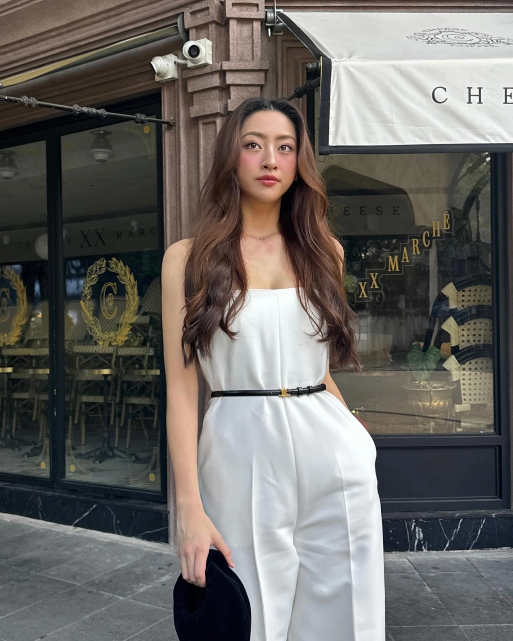 Lương Thùy Linh cao bao nhiêu và chiều cao 1m78 đầy ấn tượng