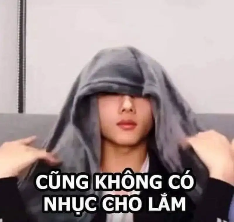 Thử xem pha xử lý khó đỡ với meme cái quần