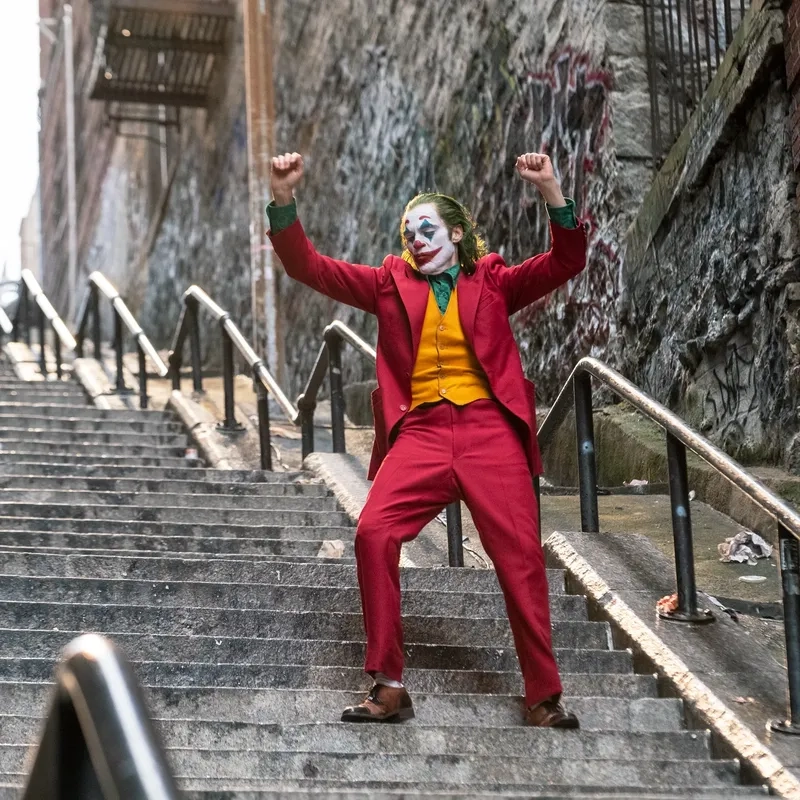 Khoảnh khắc độc đáo trong joker laughing meme gif