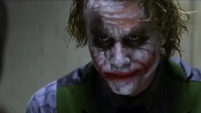 Bật cười cùng meme joker face được chia sẻ nhiều