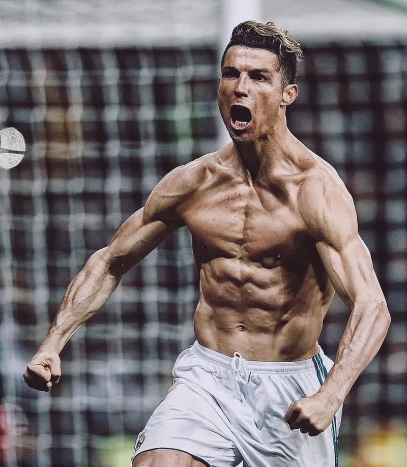 Viral cực mạnh trên TikTok cùng cameraman meme ronaldo