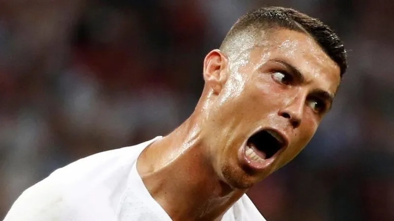 Săn ngay ronaldo siuuu meme viral khắp Facebook