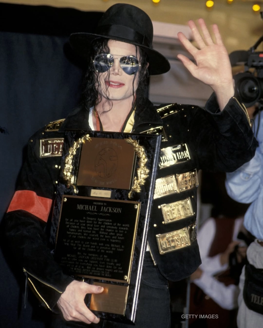 Beat it Michael Jackson bản hit rock-pop huyền thoại, bùng nổ toàn cầu