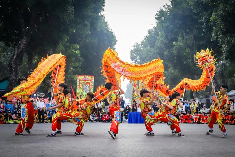 Gợi ý những bức múa lân sư rồng truyền thống