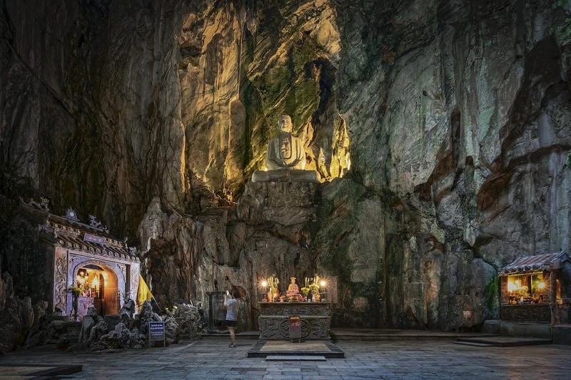 Lạc lối trong Núi Ngũ Hành Sơn đặc sắc