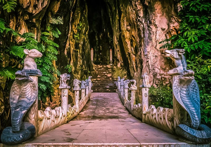 Thức dậy cùng Núi Ngũ Hành Sơn nổi bật