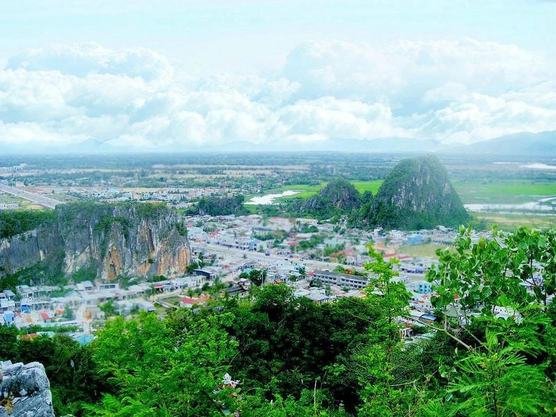Tìm về Núi Ngũ Hành Sơn cổ kính