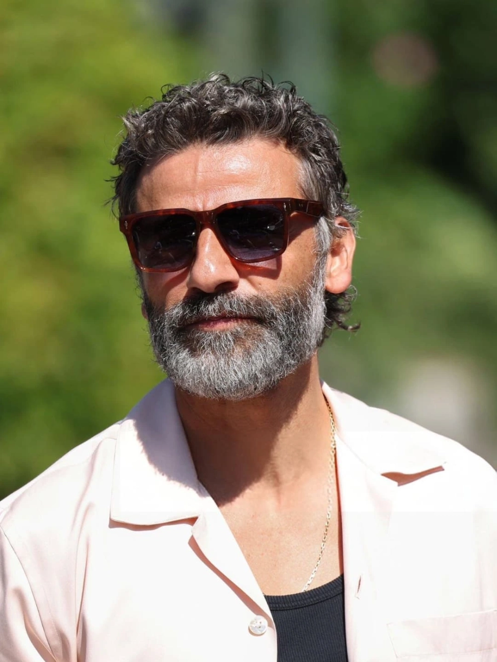 Oscar Isaac tài tử Hollywood và những vai diễn trong Star Wars, Dune, Moon Knight