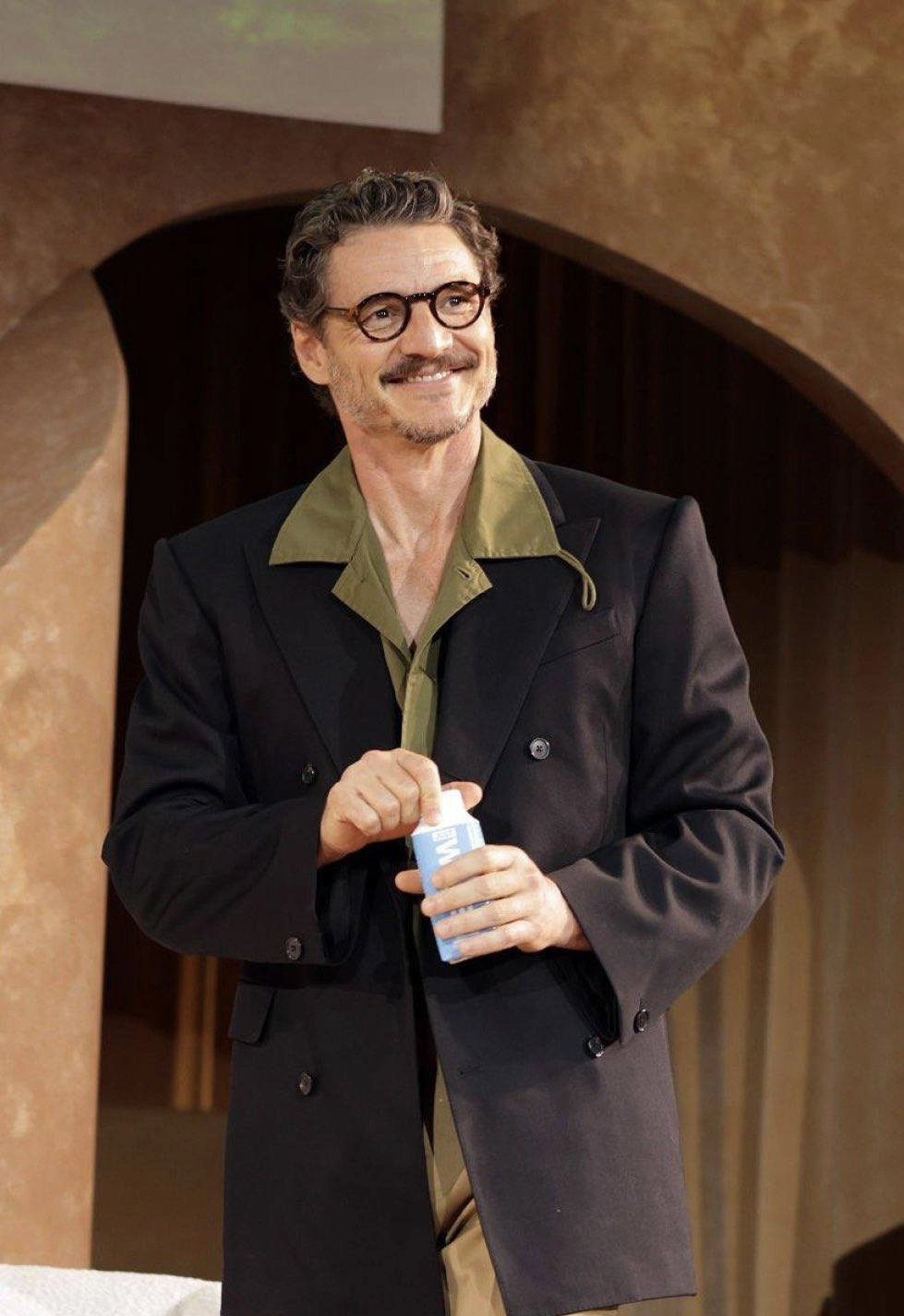 Pedro Pascal partner và cuộc sống cá nhân kín tiếng