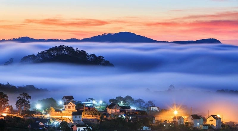 Cùng nhau ngắm nhìn phong cảnh Đà Lạt mộng mơ