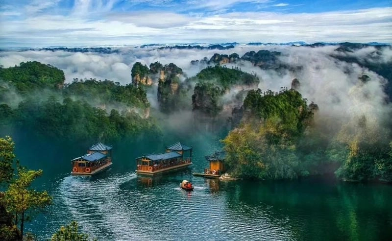 Cười sảng với phong cảnh tĩnh lặng nên thơ