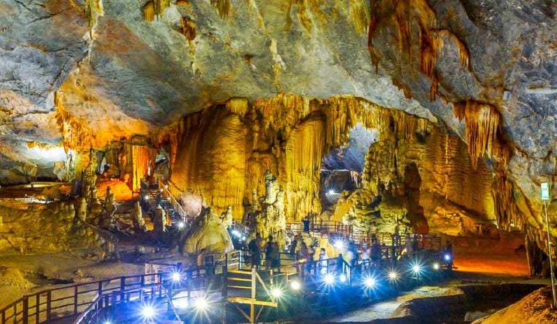 Cười sảng với Phong Nha Kẻ Bàng non nước