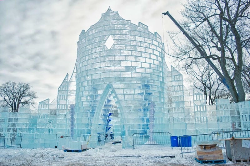 Tìm về Quebec Winter Carnival lung linh