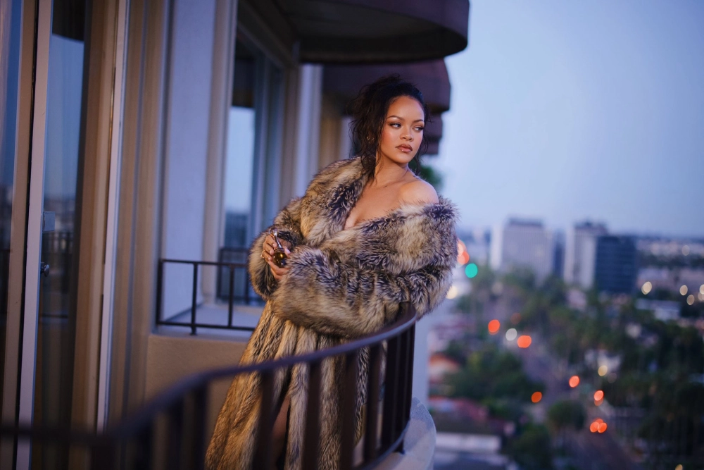 Umbrella Rihanna ca khúc biểu tượng của nữ siêu sao