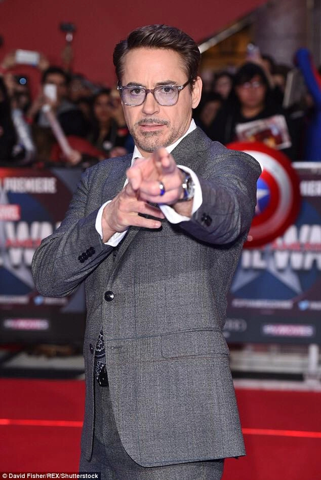 Actor Robert Downey Jr và hành trình sự nghiệp đầy thăng trầm