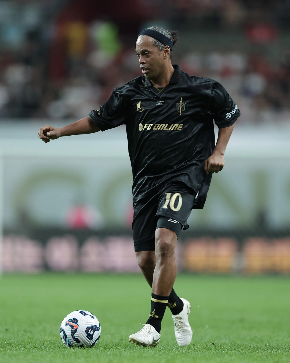 Ronaldinho stats và những thống kê sự nghiệp lẫy lừng