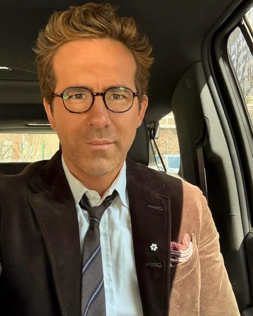 Ryan Reynolds siêu sao Hollywood, Deadpool và ông chồng quốc dân