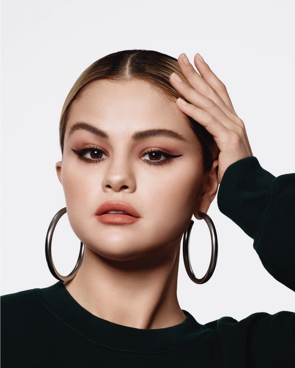 Selena Gomez songs và những bài hát làm nên tên tuổi
