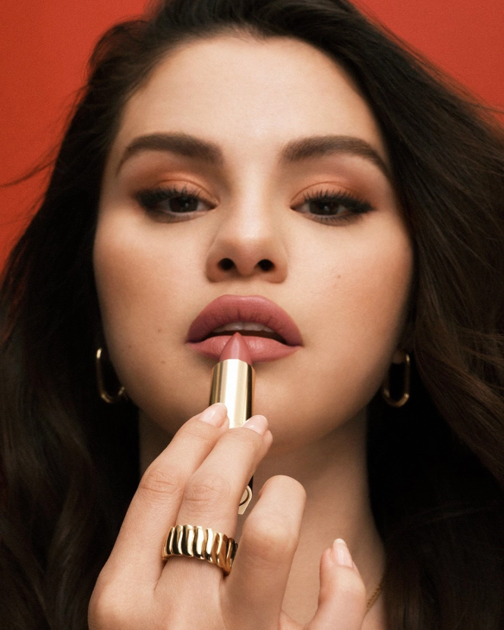 Boyfriend Selena Gomez và mối quan hệ hạnh phúc bên Benny Blanco