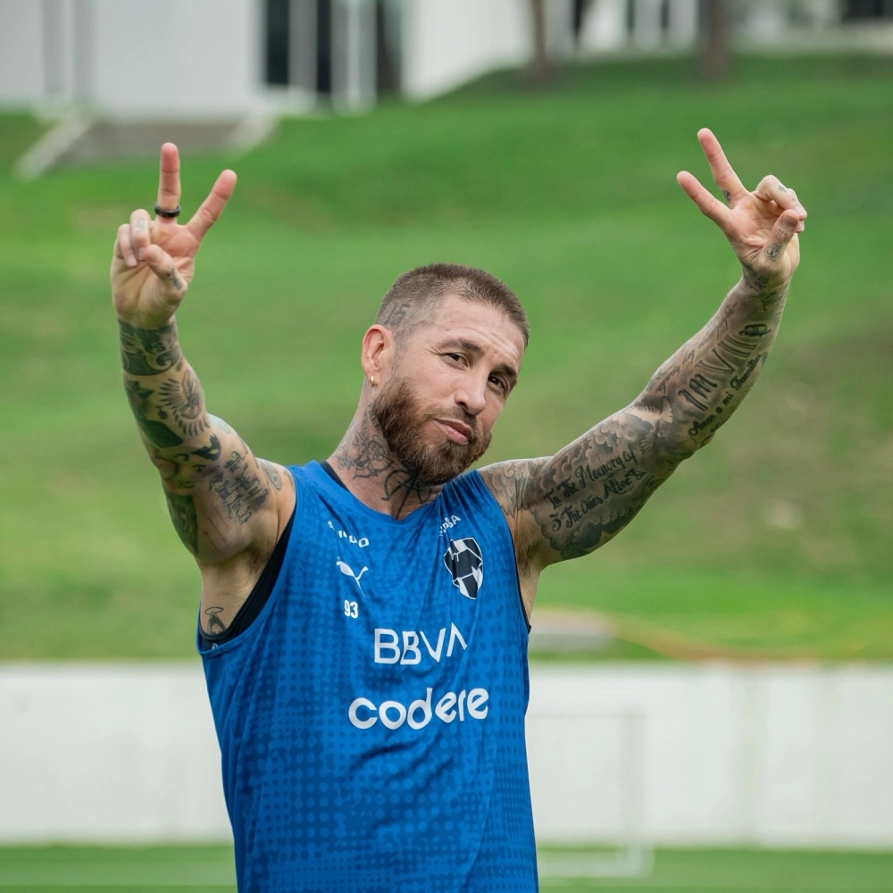 Sergio Ramos number và chiếc áo số 4 huyền thoại