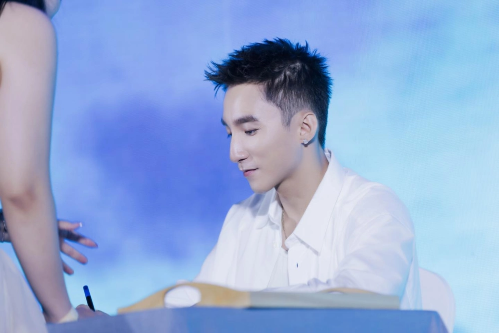 Karaoke Sơn Tùng M-TP và list nhạc không thể thiếu trong mọi bữa tiệc