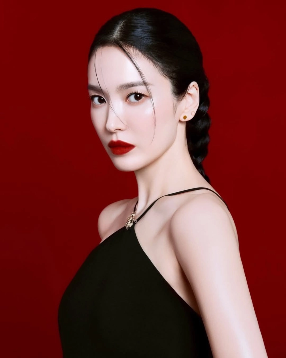 Song Hye kyo drama như The Glory, Hậu duệ mặt trời, Ngôi nhà hạnh phúc