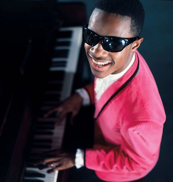 Happy birthday to you Stevie Wonder bản hit bất hủ cho mọi bữa tiệc sinh nhật