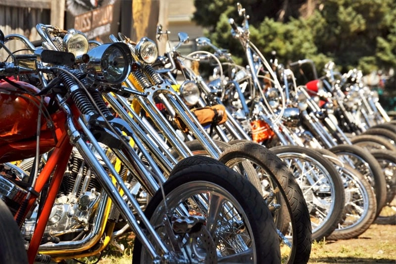 Lạc lối trong Sturgis Motorcycle Rally lung linh