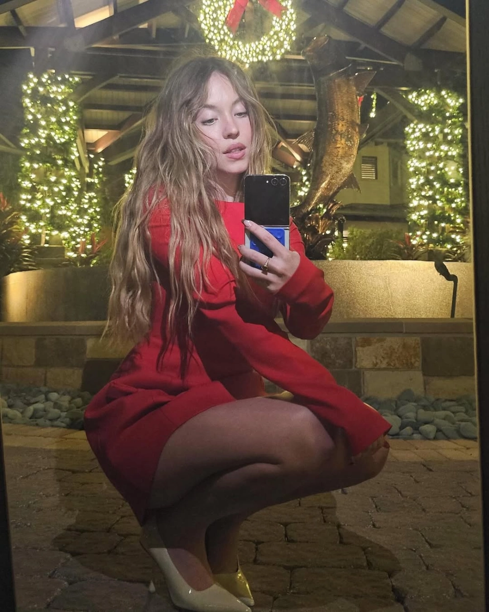 Sydney Sweeney movies and tv shows và những vai diễn trong Euphoria, The White Lotus