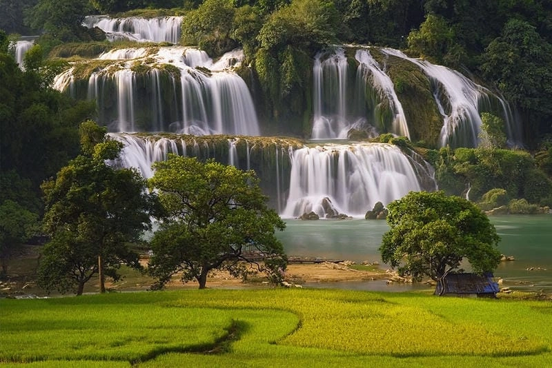 Sưu tầm những bức thác Bản Giốc thơ mộng