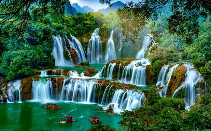 Gợi ý những bức thác Bản Giốc mùa hè