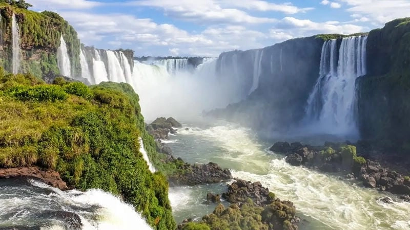 Thức dậy cùng thác Iguazu tráng lệ