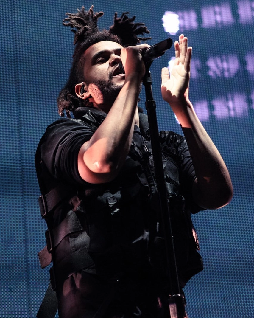 Blinding lights The Weeknd siêu hit mọi thời đại, phá vỡ mọi kỷ lục