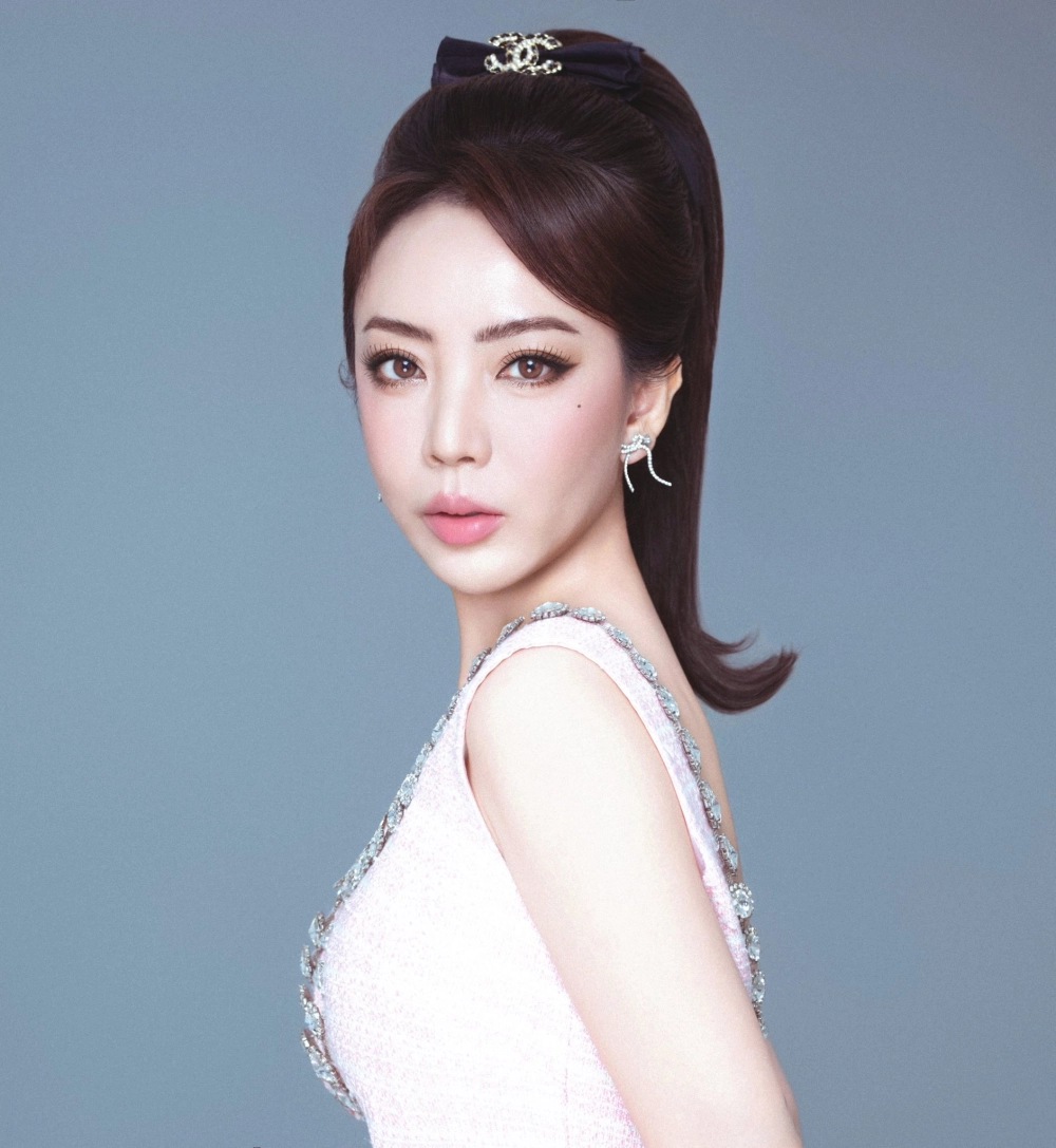 Diễn viên Lương Thu Trang sinh năm bao nhiêu cô sinh năm 1990