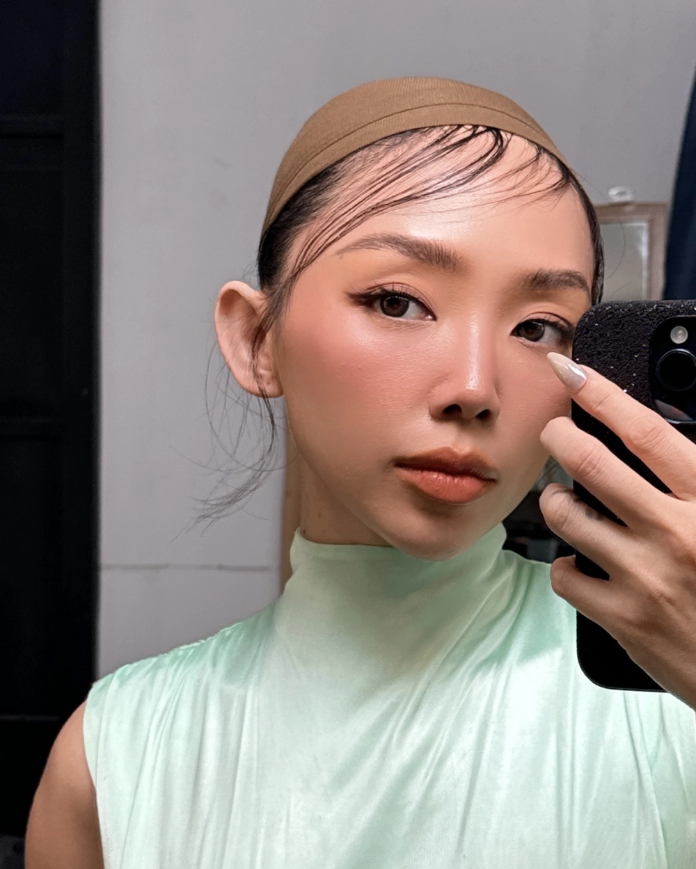 Tóc Tiên có ai thương em như anh lyrics và bản hit ballad quốc dân