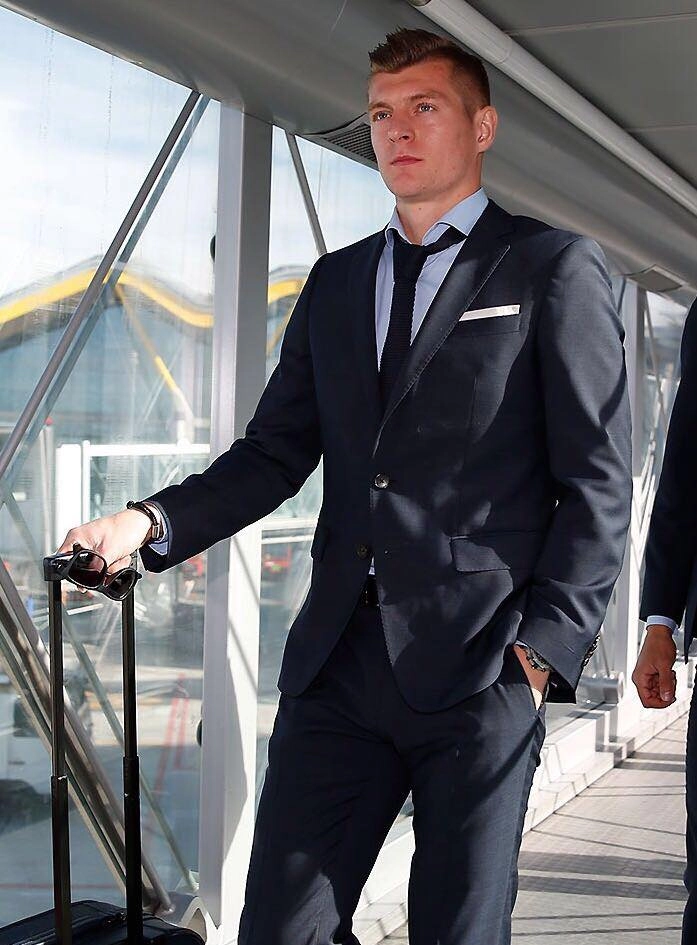 Toni Kroos boots và đôi giày Adidas Adipure 11pro huyền thoại