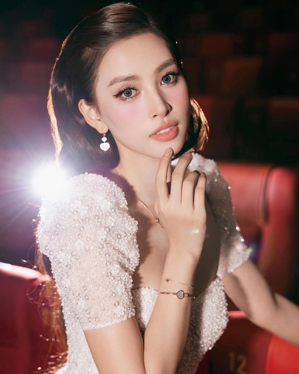 Trần Tiểu Vi tên đúng là Trần Tiểu Vy, Hoa hậu Việt Nam 2018