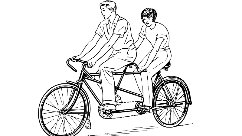 Giúp bé rèn luyện trí tưởng tượng với tô màu xe đạp đôi tình nhân