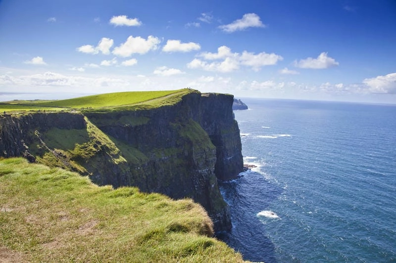 Cười sảng với vách đá Moher nên thơ