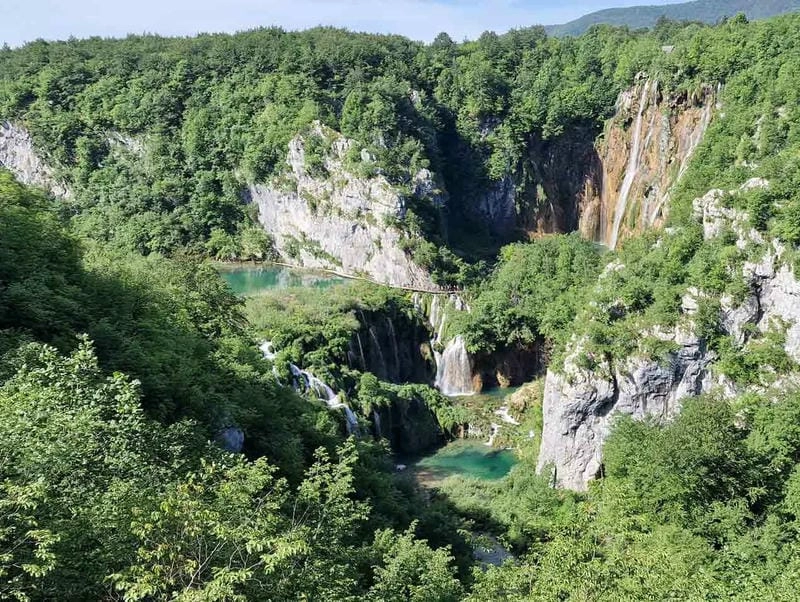 Tìm về vườn quốc gia Plitvice thanh bình